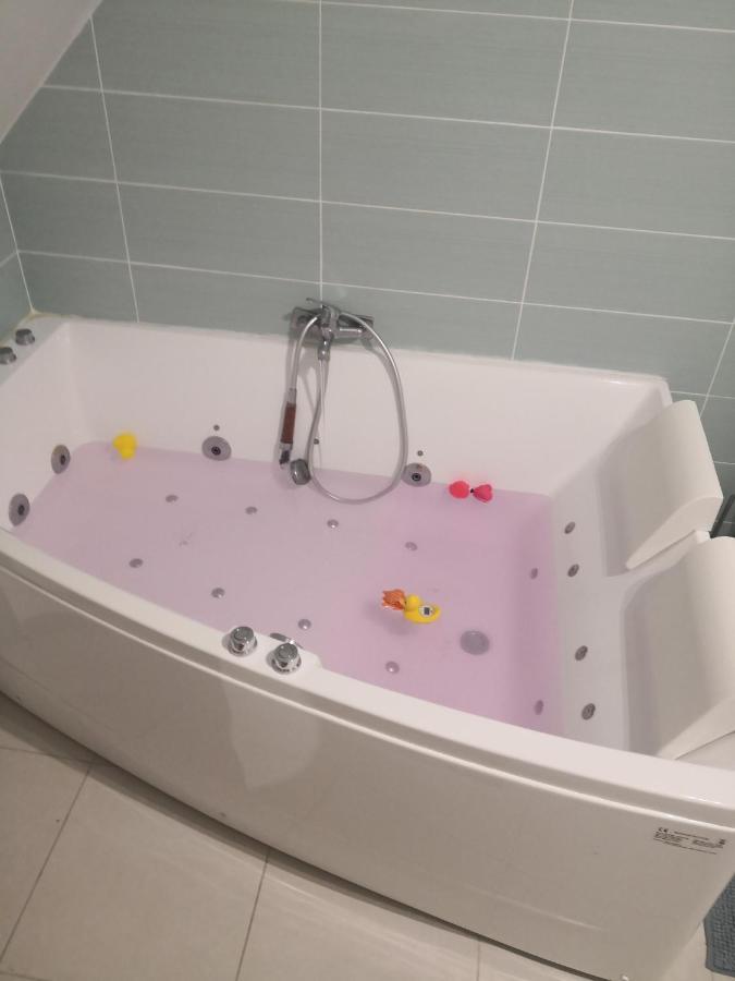 Maison Individuelle, Campagne, 3 Chambres, Baignoire Balneo 2 Places Genech Luaran gambar
